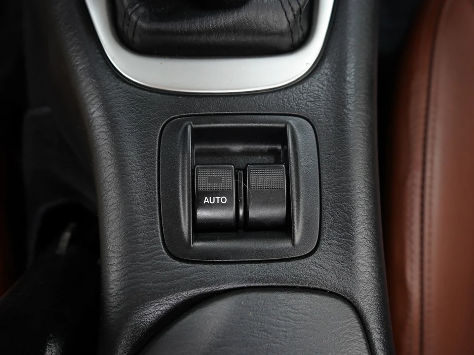 2002 Mazda NB MX-5 Miata - Image 19 of 25