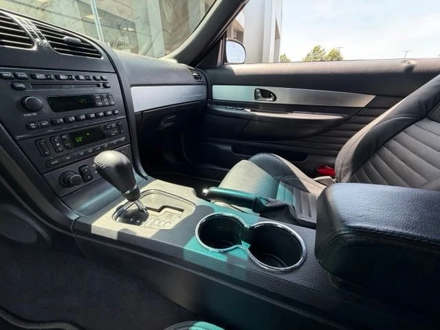2003 Ford Thunderbird 11th Gen - Image 17 of 20