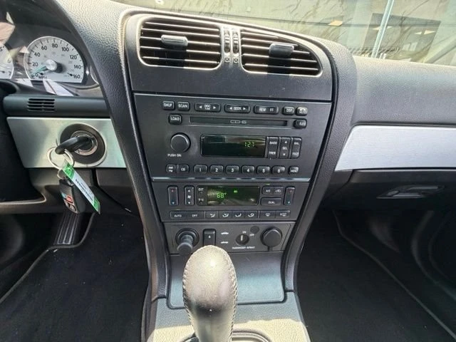 2003 Ford Thunderbird 11th Gen - Image 16 of 20
