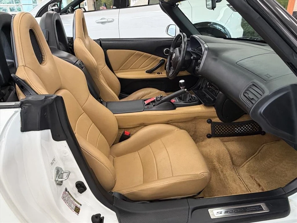 2003 Honda AP1 S2000 - Image 18 of 23