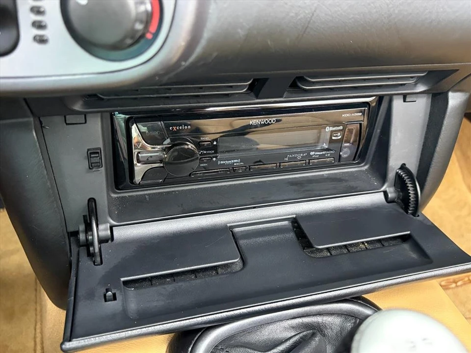 2003 Honda AP1 S2000 - Image 11 of 23