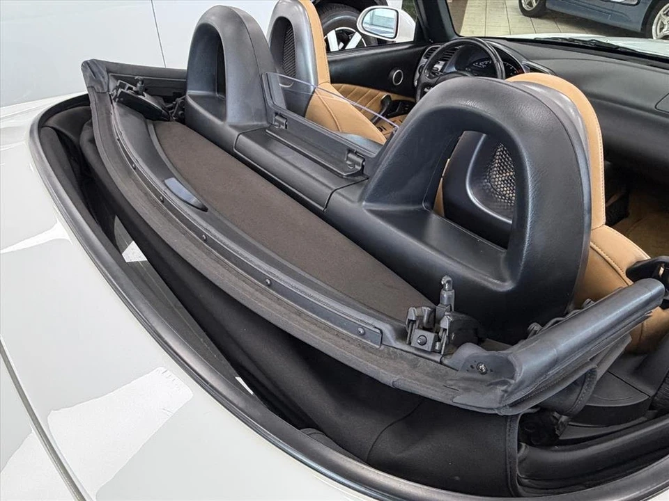 2003 Honda AP1 S2000 - Image 21 of 23