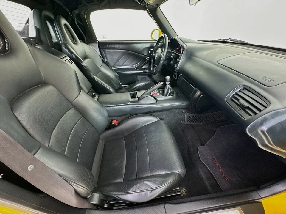 2003 Honda AP1 S2000 - Image 28 of 31