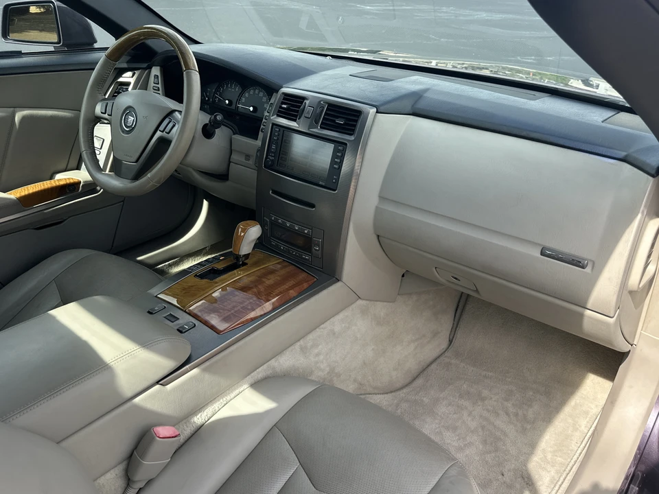 2004 Cadillac XLR - Image 17 of 27