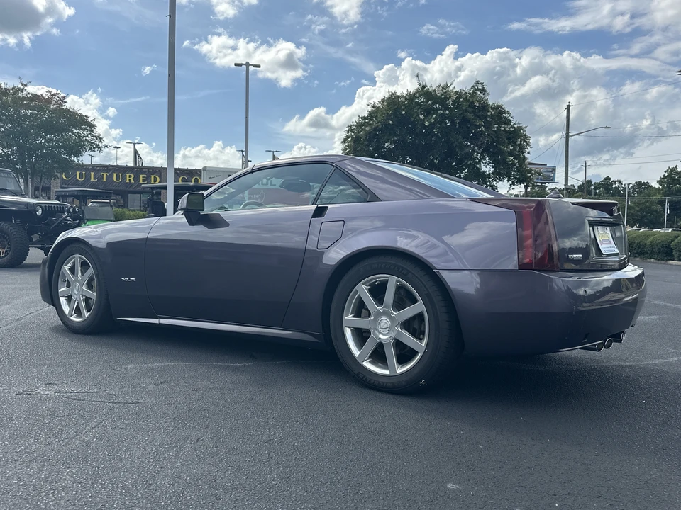 2004 Cadillac XLR - Image 5 of 27