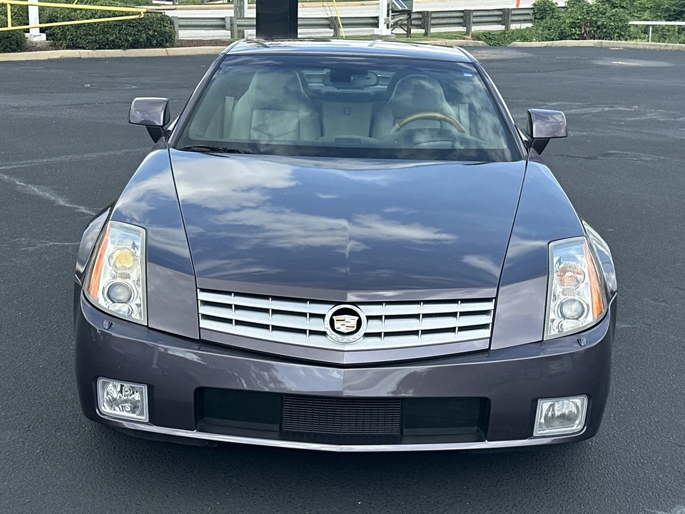 2004 Cadillac XLR - Image 2 of 27