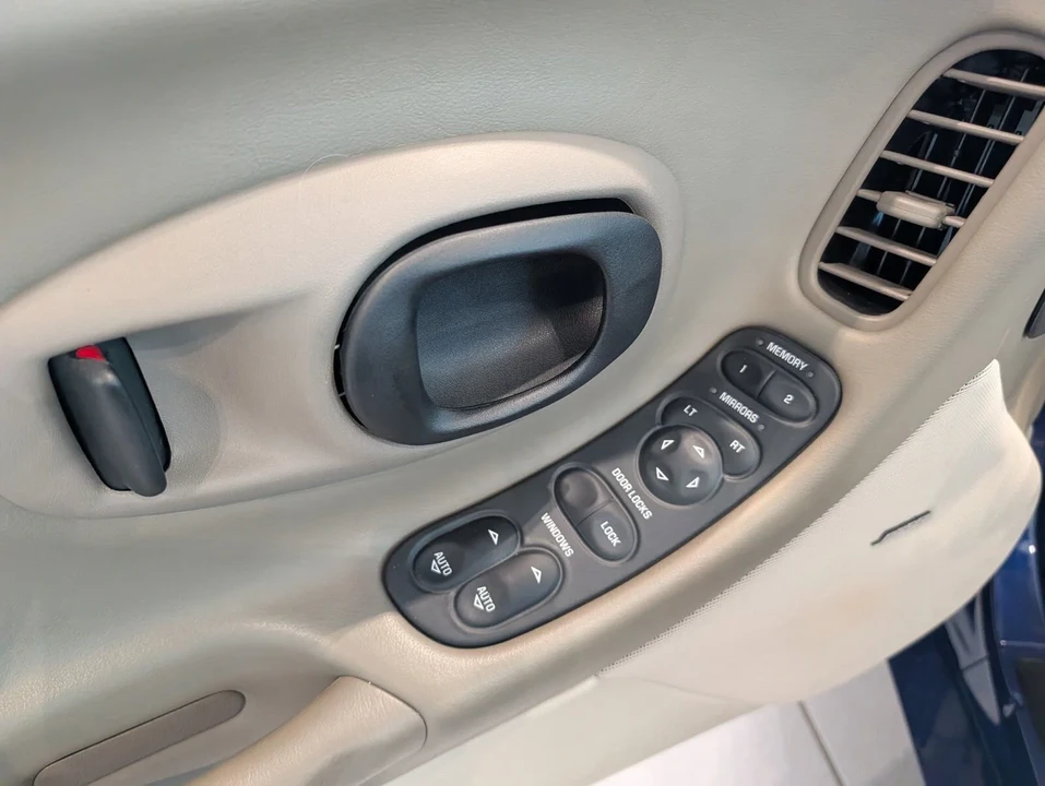 2004 Chevrolet Corvette C5 - Image 21 of 31