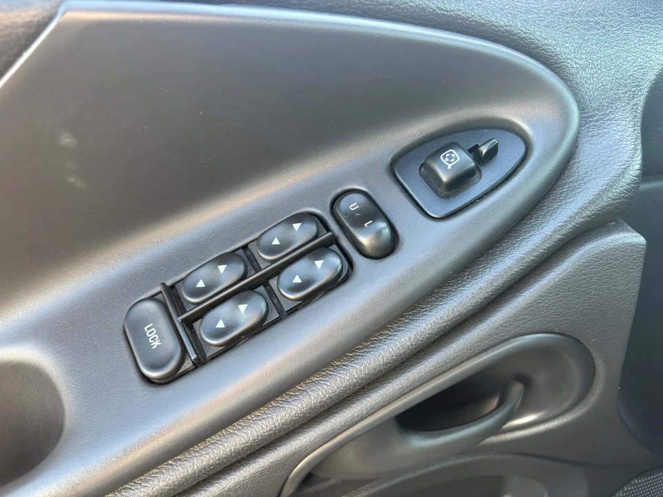 2004 Ford SN95 Mustang Cobra - Image 16 of 28