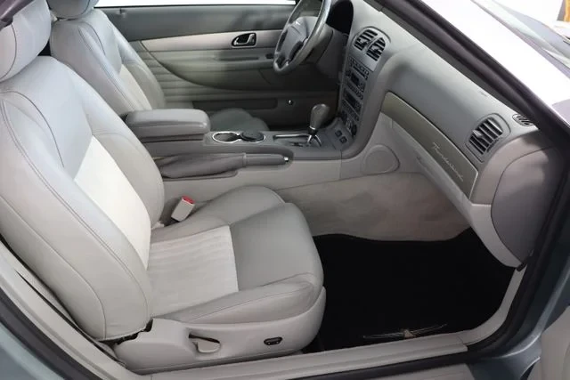 2004 Ford Thunderbird 11th Gen - Image 20 of 23