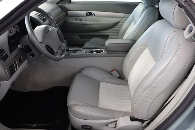 2004 Ford Thunderbird 11th Gen - Image 17 of 23