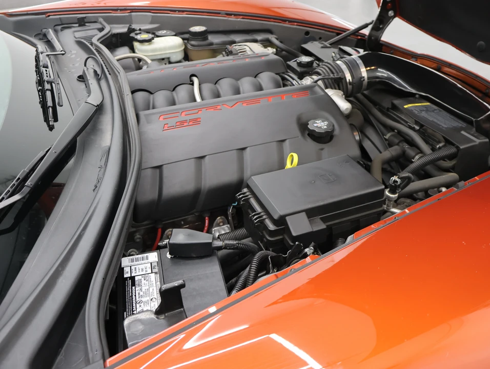 2005 Chevrolet Corvette C6 - Image 16 of 31