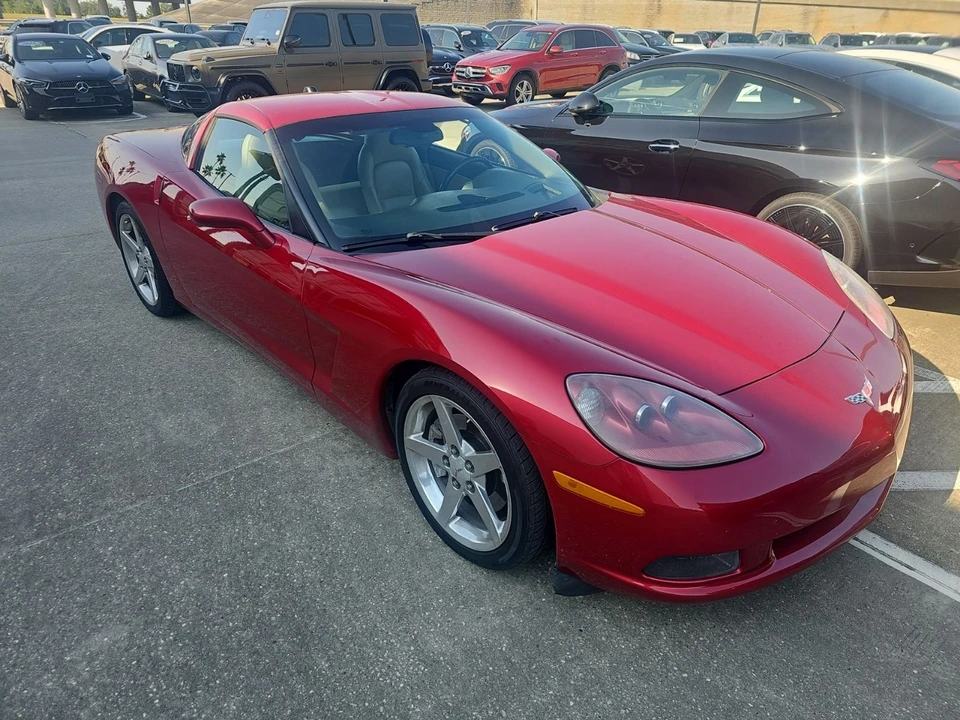 2005 Chevrolet Corvette C6 - Image 2 of 16