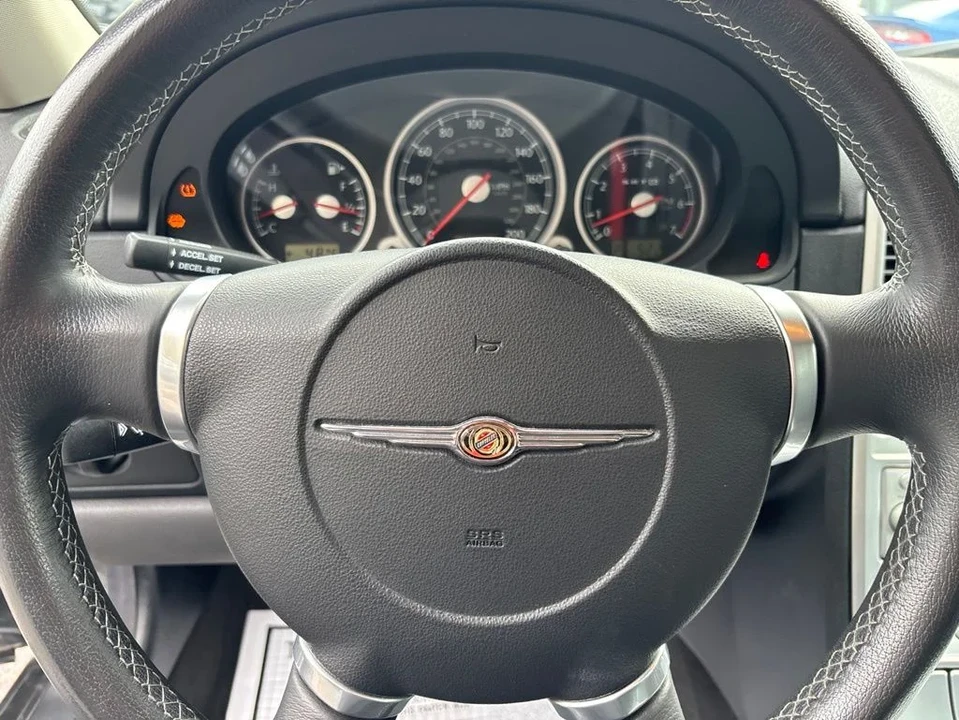 2005 Chrysler Crossfire - Image 15 of 22