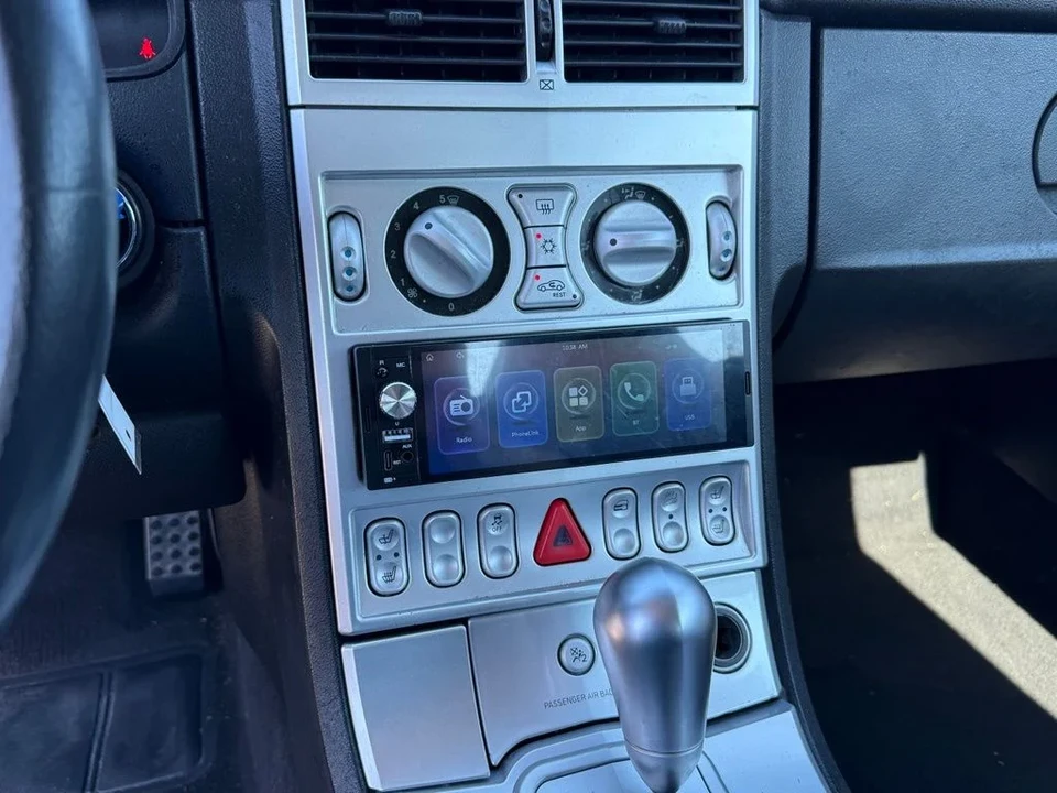 2005 Chrysler Crossfire - Image 17 of 25