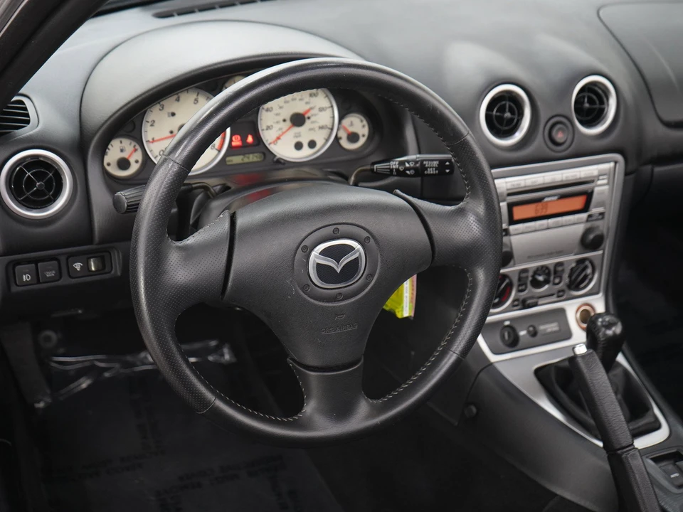 2005 Mazda NB MX-5 Miata - Image 15 of 22