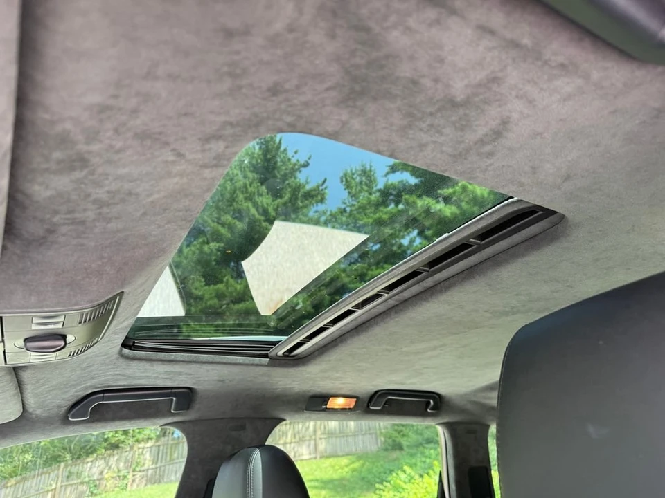 2005 Porsche Cayenne - Image 20 of 28