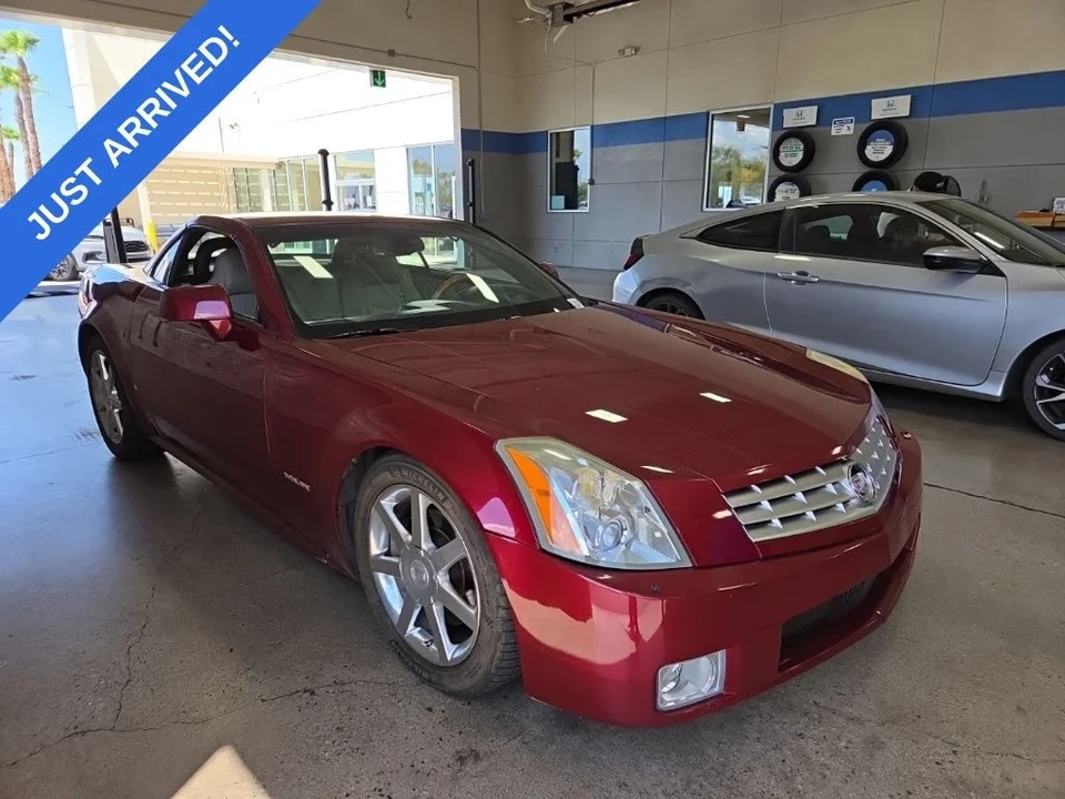 2006 Cadillac XLR - Image 2 of 6