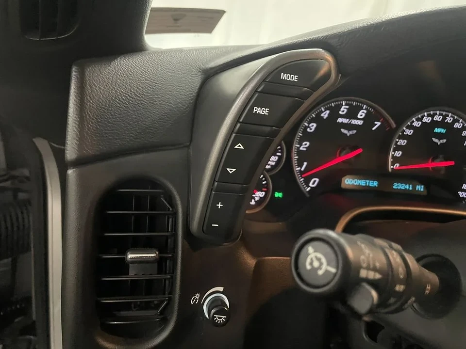 2006 Chevrolet Corvette C6 - Image 13 of 25