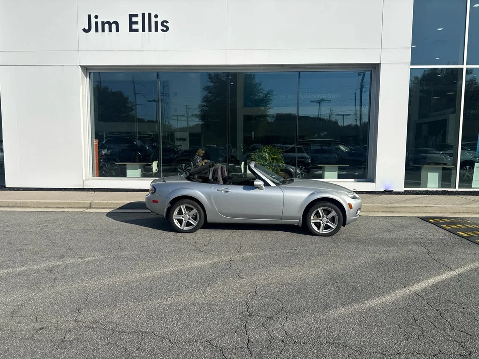 2006 Mazda NC MX-5 Miata - Image 2 of 15