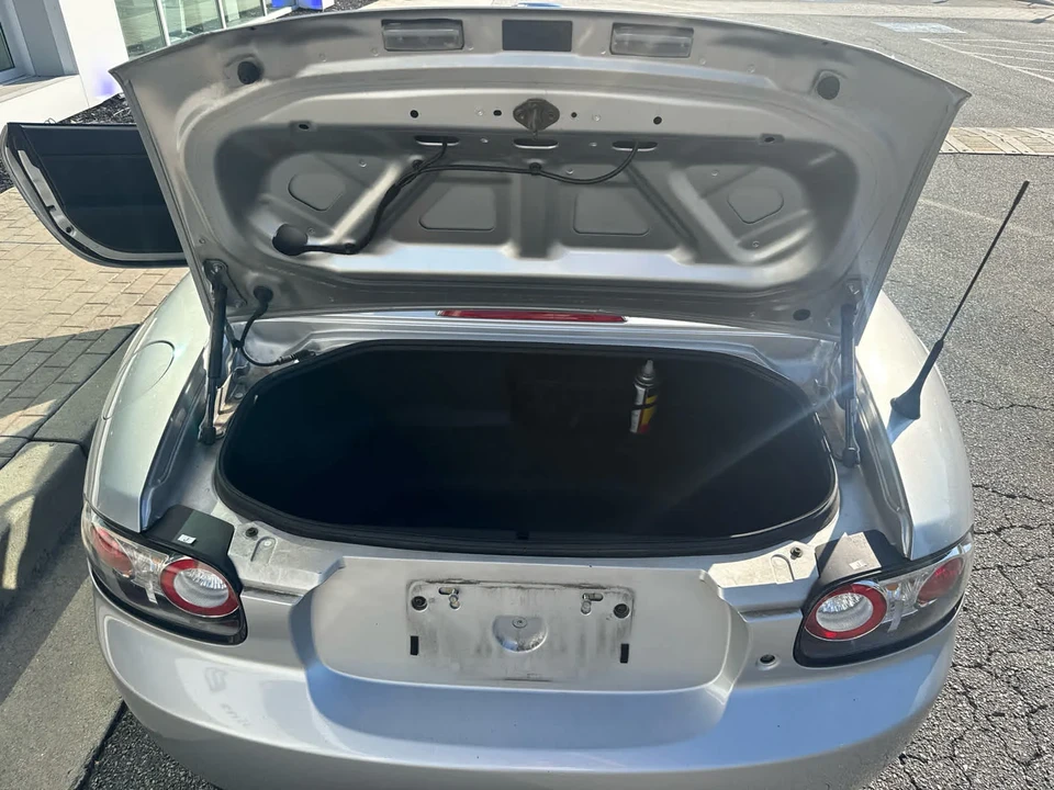 2006 Mazda NC MX-5 Miata - Image 15 of 15