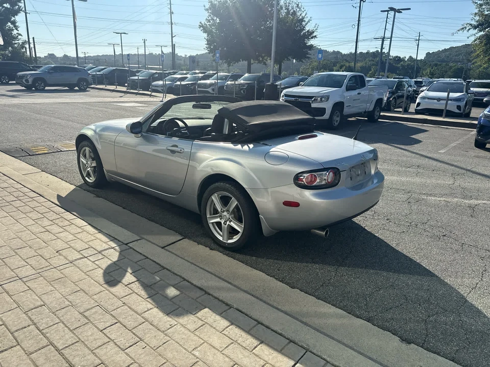 2006 Mazda NC MX-5 Miata - Image 5 of 15