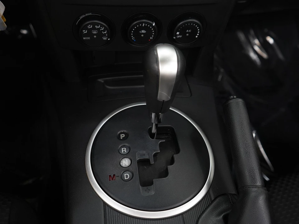 2006 Mazda NC MX-5 Miata - Image 17 of 25