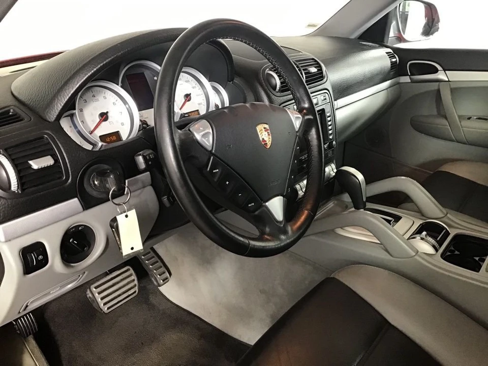 2006 Porsche 955/957 Cayenne S - Image 4 of 31