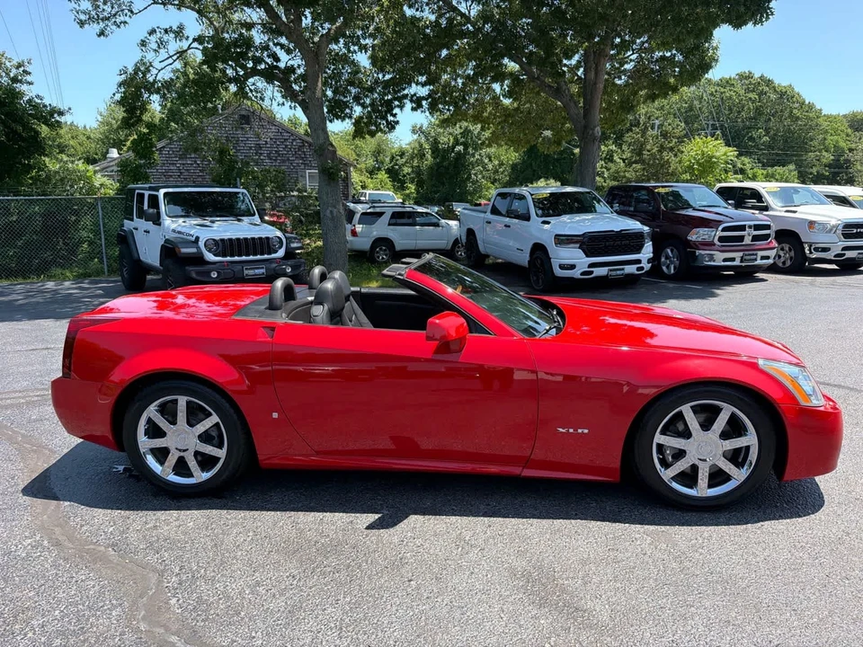2007 Cadillac XLR - Image 3 of 31