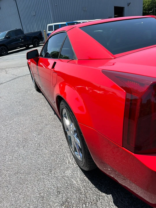 2007 Cadillac XLR - Image 15 of 31