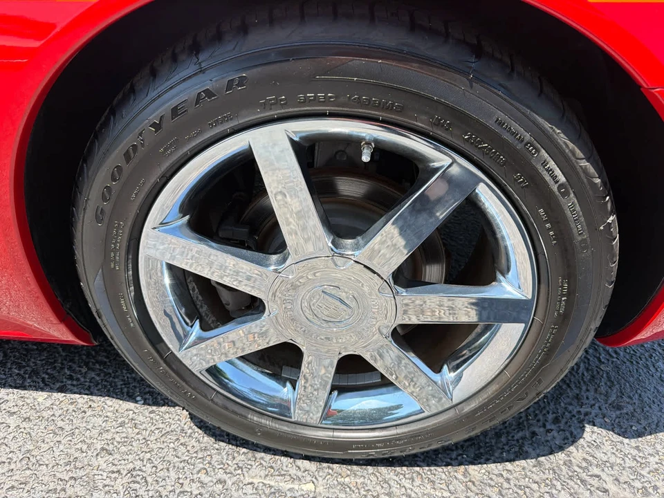 2007 Cadillac XLR - Image 12 of 31