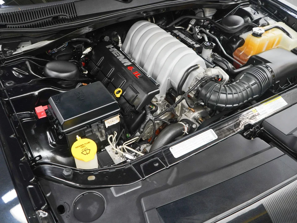 2008 Dodge Challenger SRT8 & 392 3rd Gen - Image 31 of 31