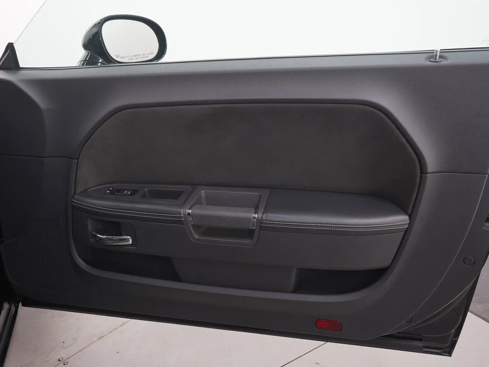 2008 Dodge Challenger SRT8 & 392 3rd Gen - Image 14 of 31