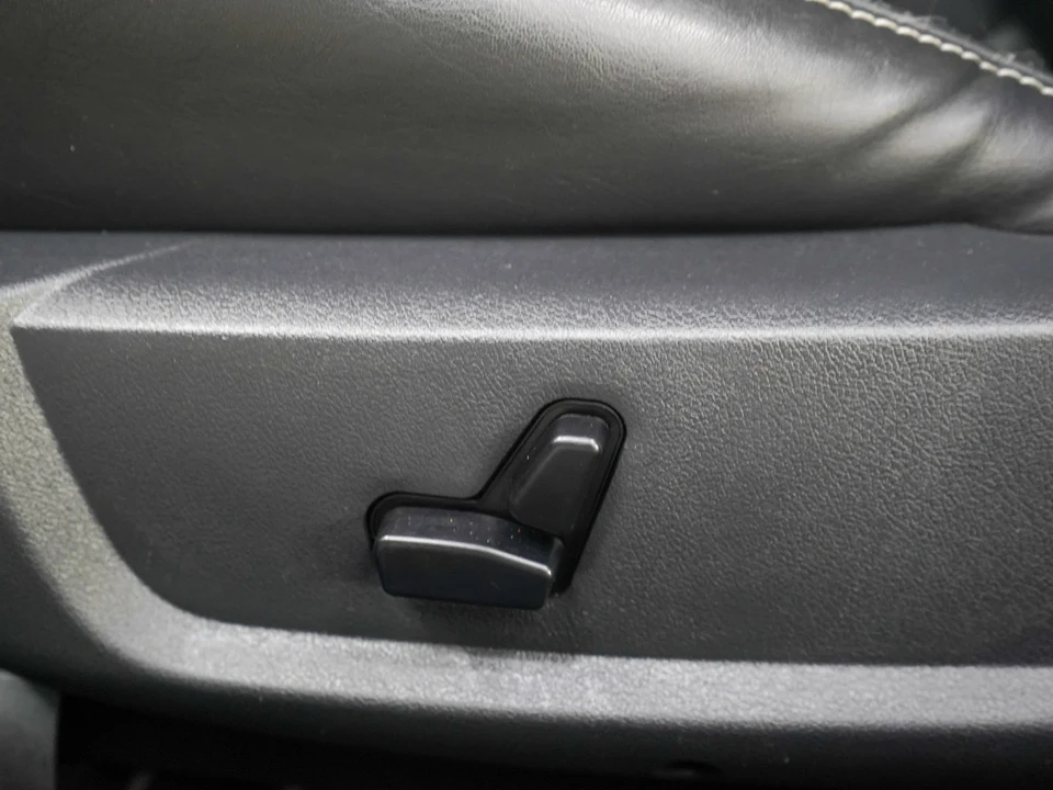 2008 Dodge Challenger SRT8 & 392 3rd Gen - Image 21 of 31