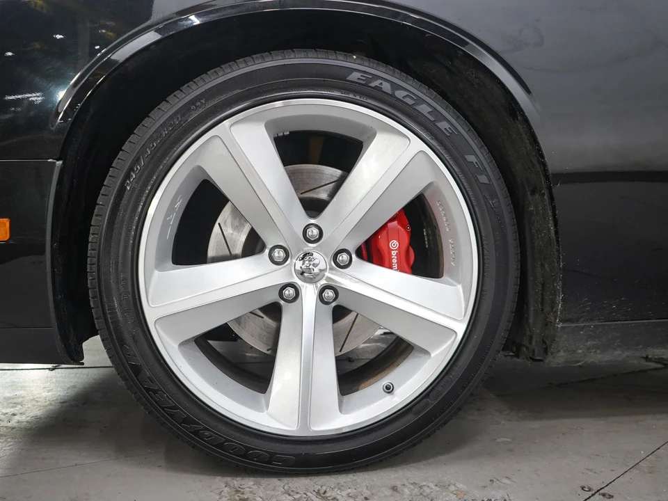 2008 Dodge Challenger SRT8 & 392 3rd Gen - Image 29 of 31