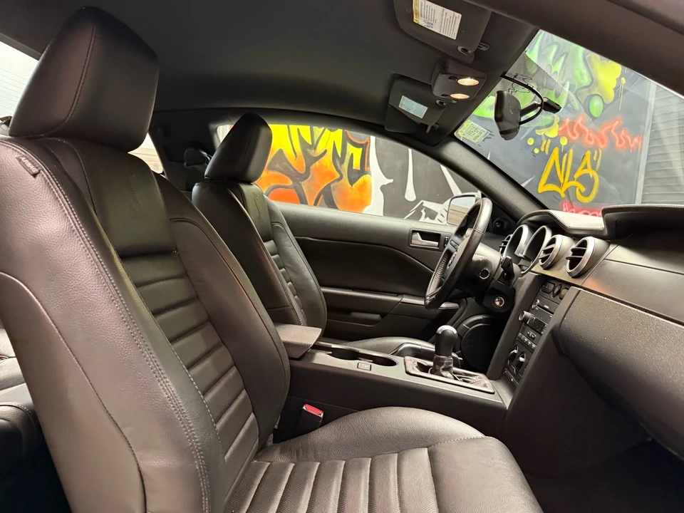 2008 Ford S197 Mustang - Image 16 of 21