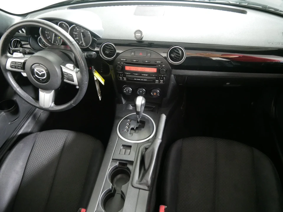 2008 Mazda NC MX-5 Miata - Image 10 of 31