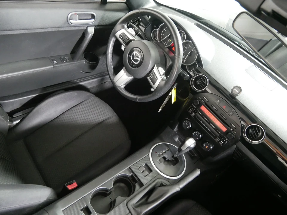 2008 Mazda NC MX-5 Miata - Image 9 of 31