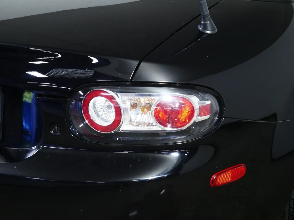 2008 Mazda NC MX-5 Miata - Image 17 of 31
