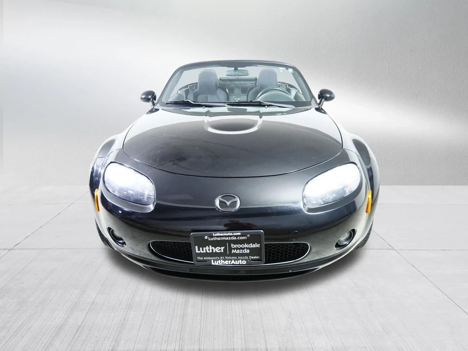 2008 Mazda NC MX-5 Miata - Image 2 of 31