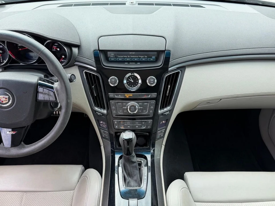 2009 Cadillac CTS-V 2nd Gen - Image 9 of 31
