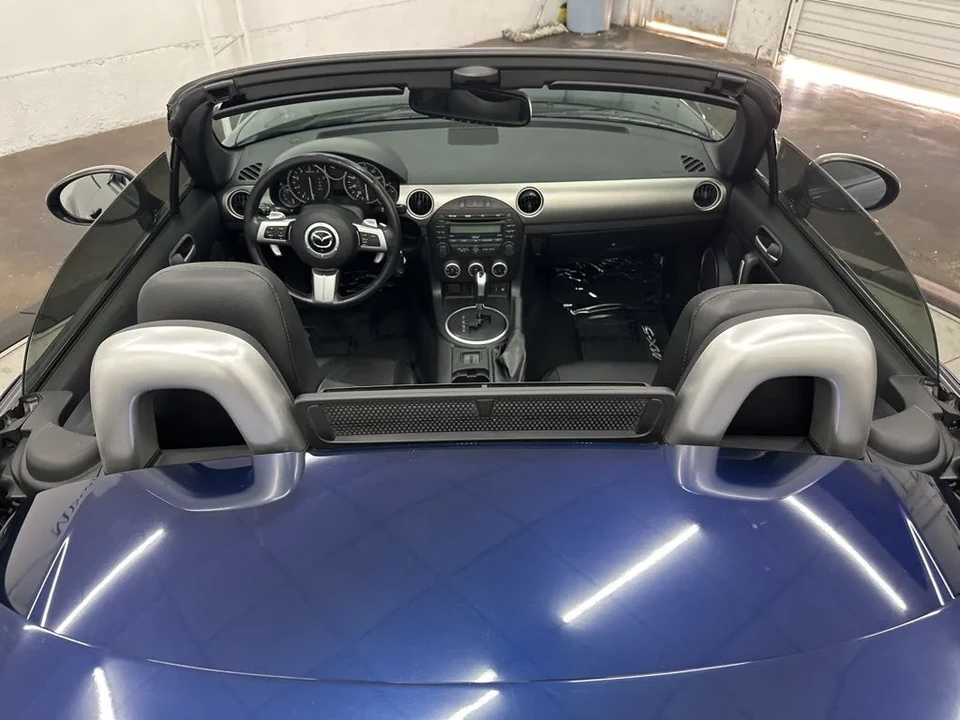 2009 Mazda NC MX-5 Miata - Image 16 of 23