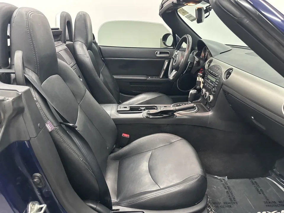 2009 Mazda NC MX-5 Miata - Image 19 of 23