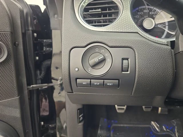 2010 Ford S197 Mustang - Image 28 of 31
