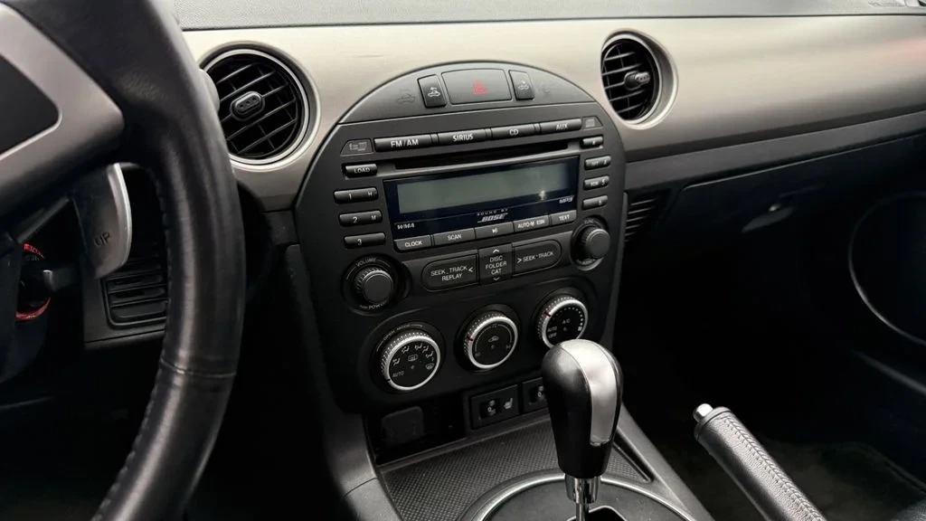 2010 Mazda NC MX-5 Miata - Image 4 of 6