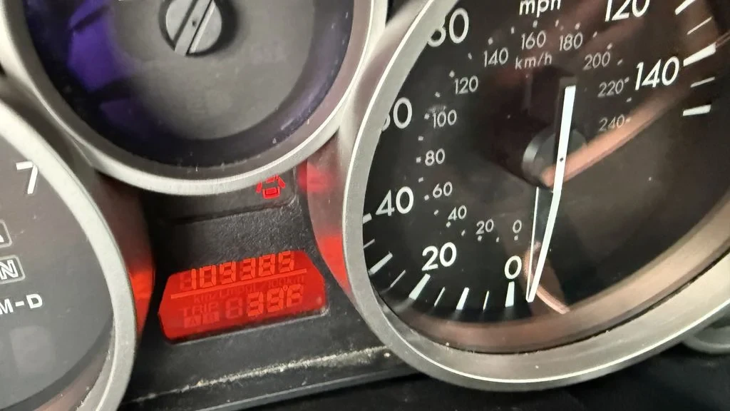 2010 Mazda NC MX-5 Miata - Image 5 of 6