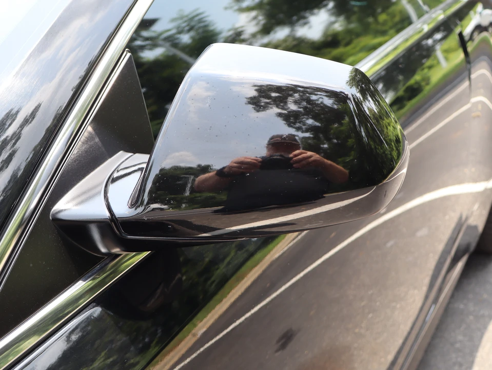 2011 Cadillac CTS-V 2nd Gen - Image 19 of 31