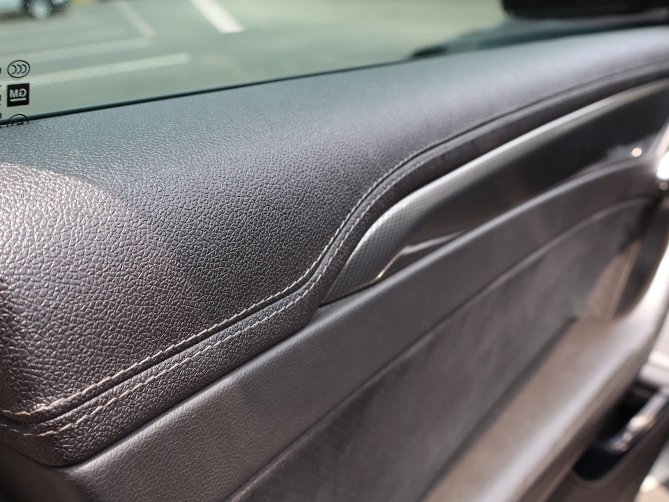 2011 Cadillac CTS-V 2nd Gen - Image 24 of 31