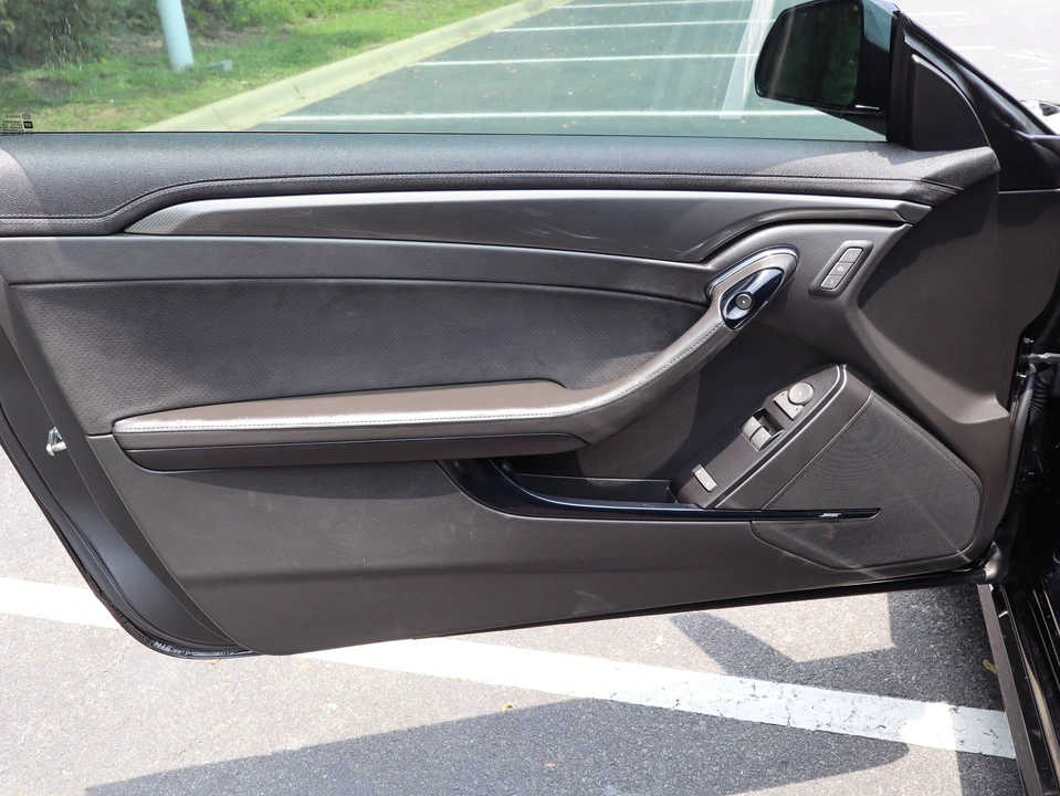2011 Cadillac CTS-V 2nd Gen - Image 22 of 31