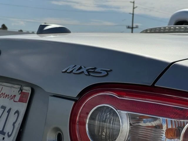 2011 Mazda NC MX-5 Miata - Image 23 of 31