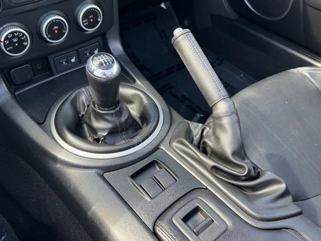 2011 Mazda NC MX-5 Miata - Image 16 of 31